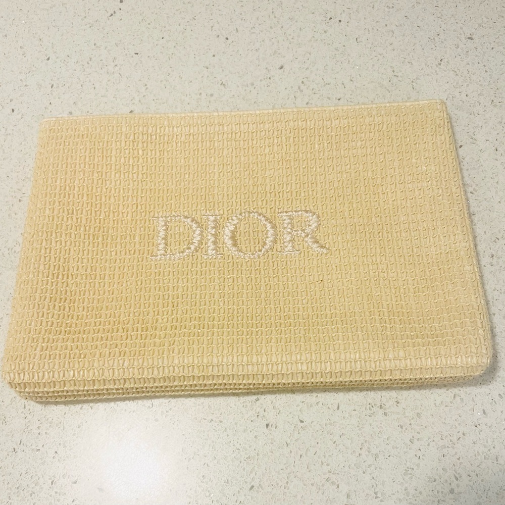 DIOR RAFFIA COSMETIC POUCH - Picture 2 of 5